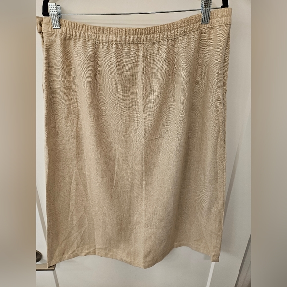 NWT - L.L. Bean Natural Linen Skirt - Size 16 - Picture 2 of 6